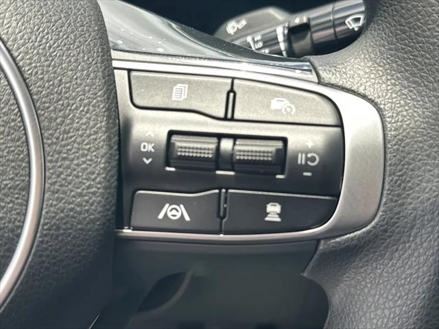 2026 Kia K5 LXS FWD