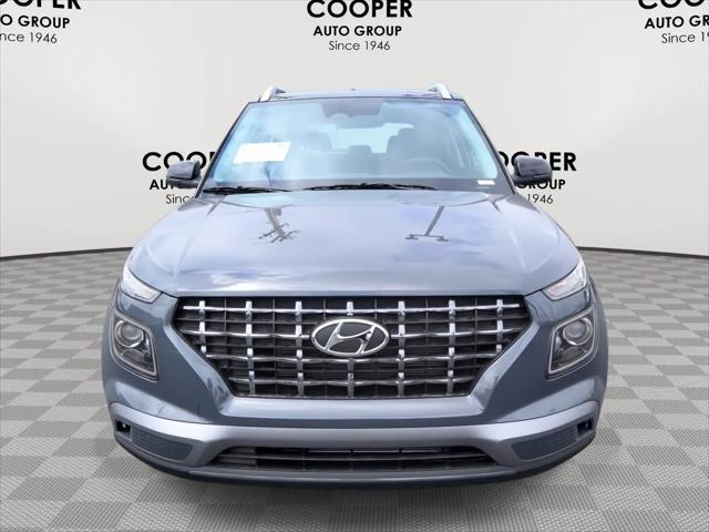 2026 Hyundai Venue SEL w/Two-Tone Roof