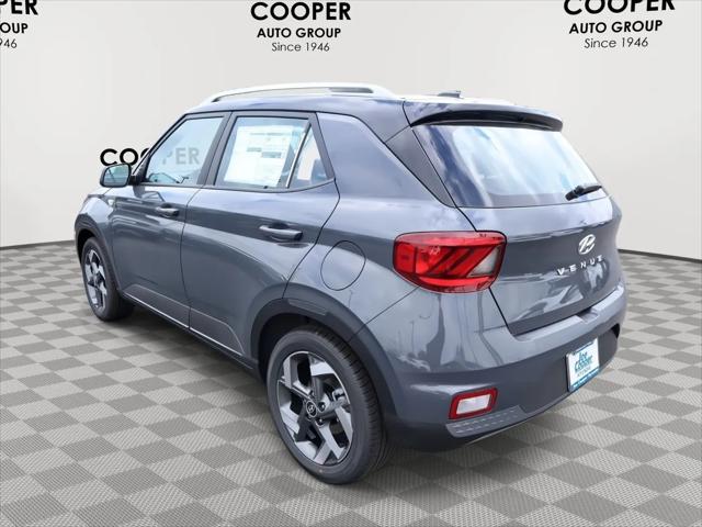 2026 Hyundai Venue SEL w/Two-Tone Roof