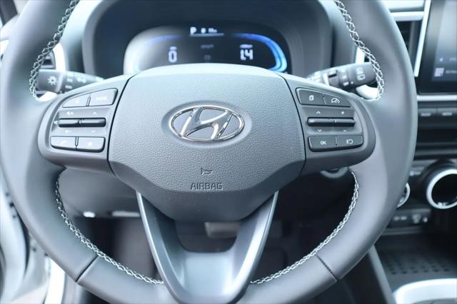 2026 Hyundai Venue SEL w/Two-Tone Roof