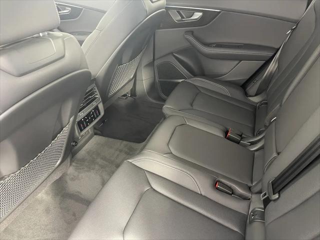 2025 Audi Q8 Premium Plus 55 TFSI quattro