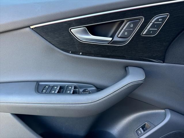 2025 Audi Q8 Premium Plus 55 TFSI quattro