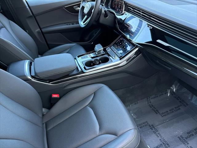 2025 Audi Q8 Premium Plus 55 TFSI quattro