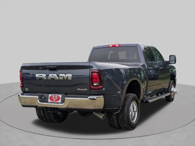 2026 Ram 3500 Tradesman Crew Cab 4x4 8 Box