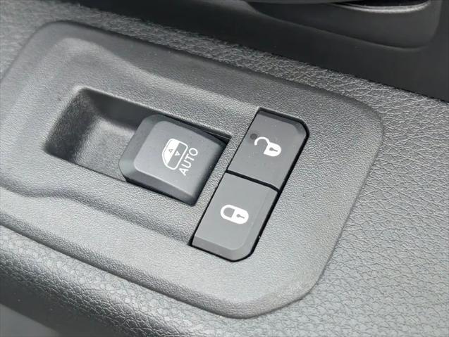 2026 Ram 3500 Tradesman Crew Cab 4x4 8 Box
