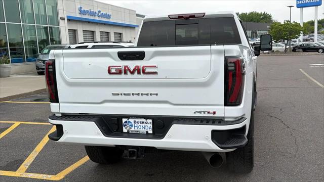 2025 GMC Sierra 2500HD Crew Cab, Standard Bed, AT4, 4WD