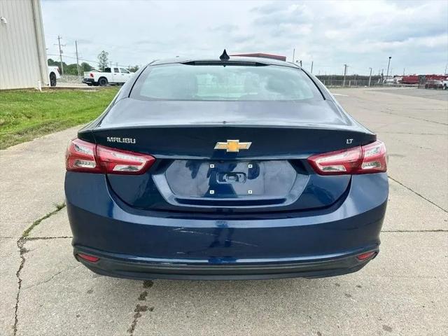 2021 Chevrolet Malibu FWD LT