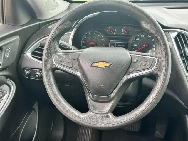 2021 Chevrolet Malibu FWD LT
