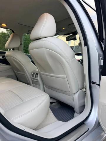 2014 INFINITI Q50h Sport