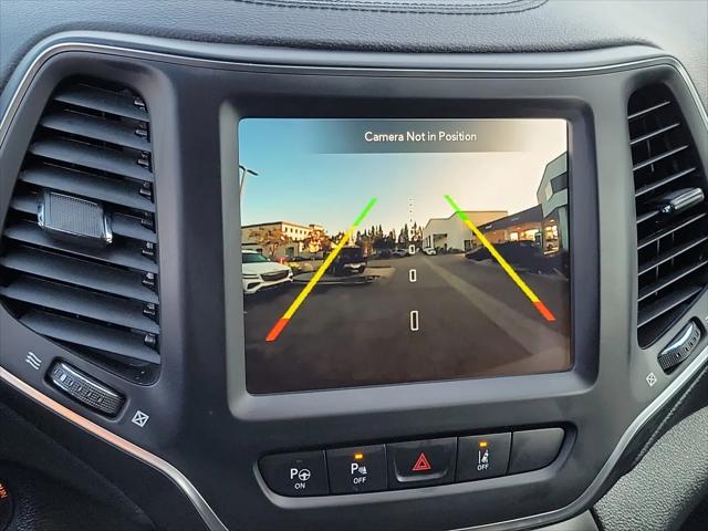 2023 Jeep Cherokee Altitude Lux 4x4