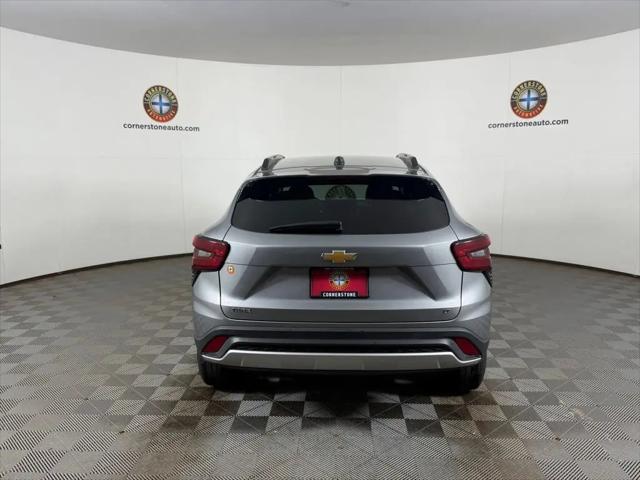 2025 Chevrolet Trax FWD LT