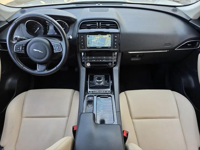 2018 Jaguar F-PACE 30t Premium