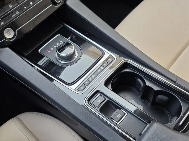 2018 Jaguar F-PACE 30t Premium