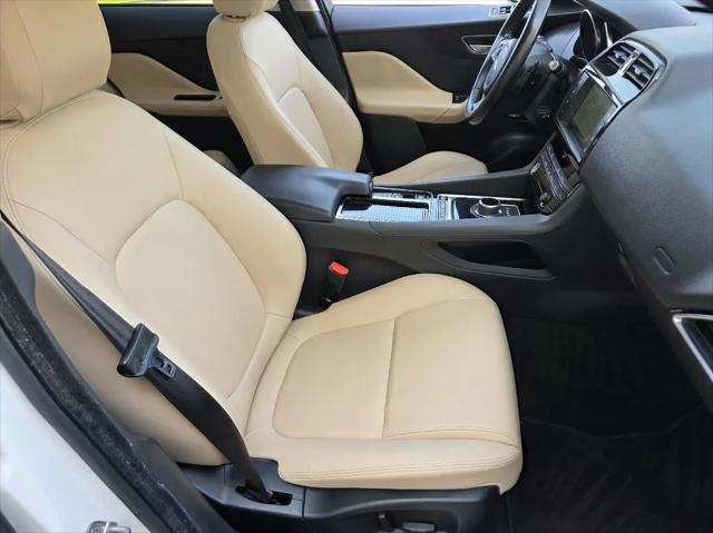 2018 Jaguar F-PACE 30t Premium