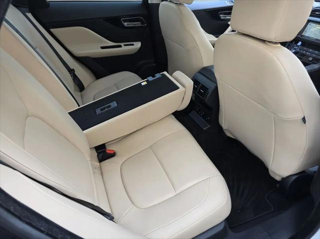 2018 Jaguar F-PACE 30t Premium