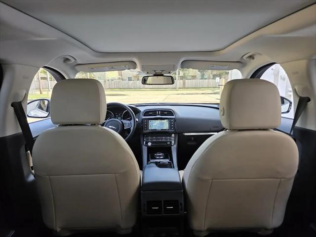 2018 Jaguar F-PACE 30t Premium