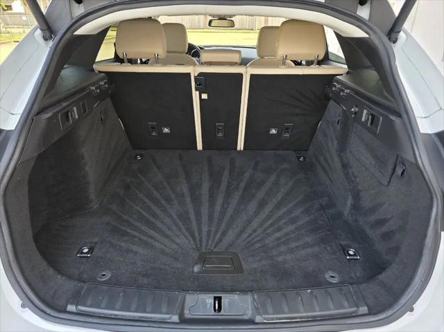 2018 Jaguar F-PACE 30t Premium