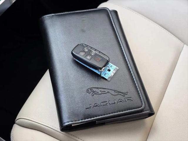2018 Jaguar F-PACE 30t Premium