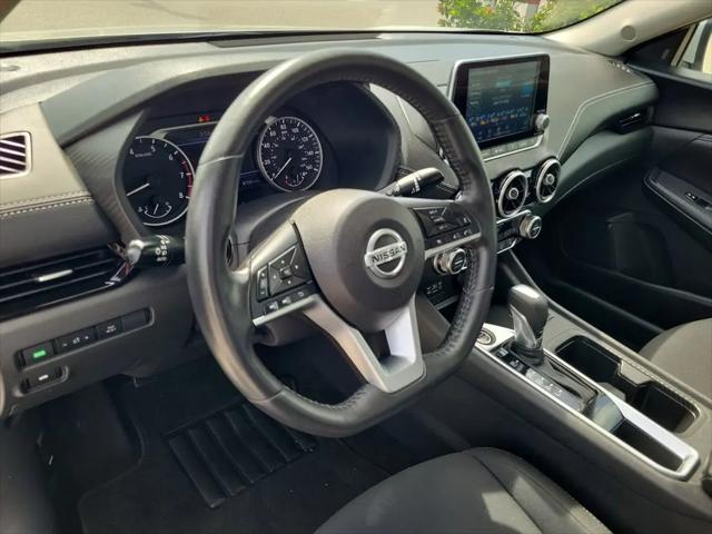 2023 Nissan Sentra SV Xtronic CVT