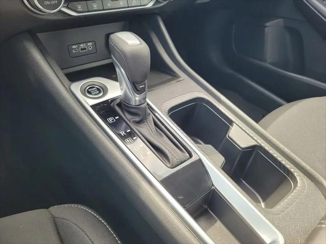 2023 Nissan Sentra SV Xtronic CVT
