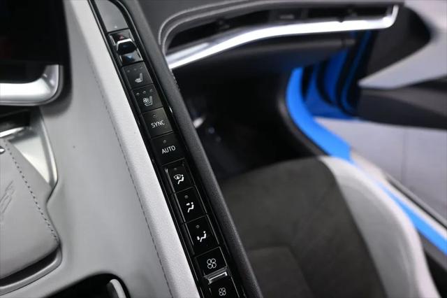 2020 Chevrolet Corvette Stingray RWD Convertible 2LT