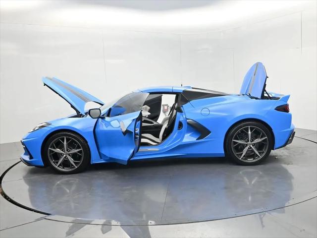 2020 Chevrolet Corvette Stingray RWD Convertible 2LT