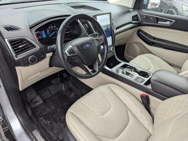 2023 Ford Edge Titanium