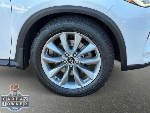 2022 INFINITI QX50 LUXE AWD