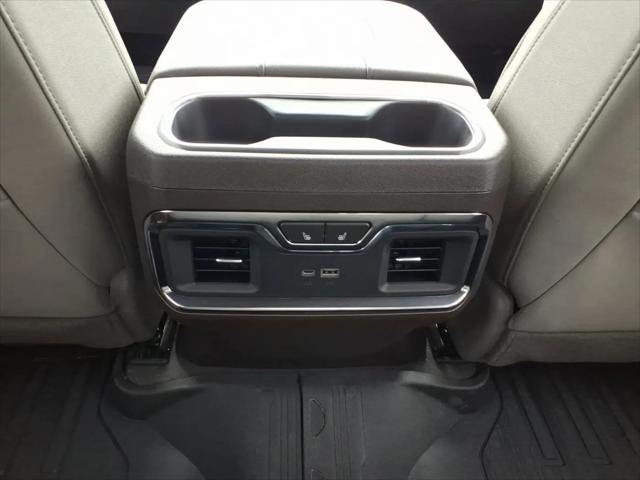 2026 GMC Sierra 1500 Crew Cab, Short Bed, SLT, 4WD