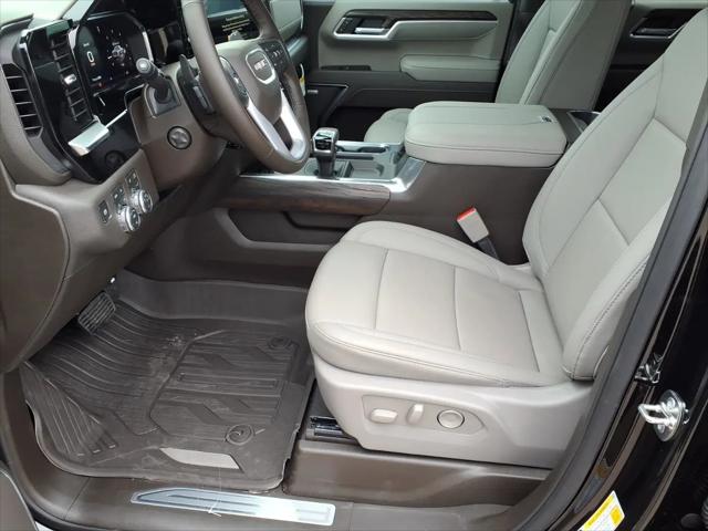 2026 GMC Sierra 1500 Crew Cab, Short Bed, SLT, 4WD