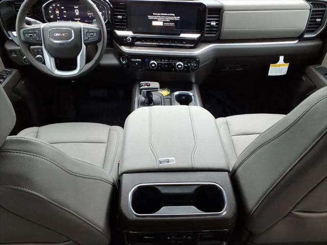 2026 GMC Sierra 1500 Crew Cab, Short Bed, SLT, 4WD