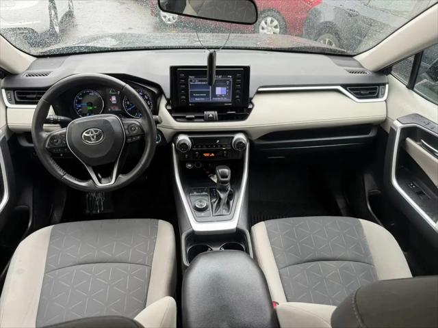 2021 Toyota RAV4 Hybrid XLE