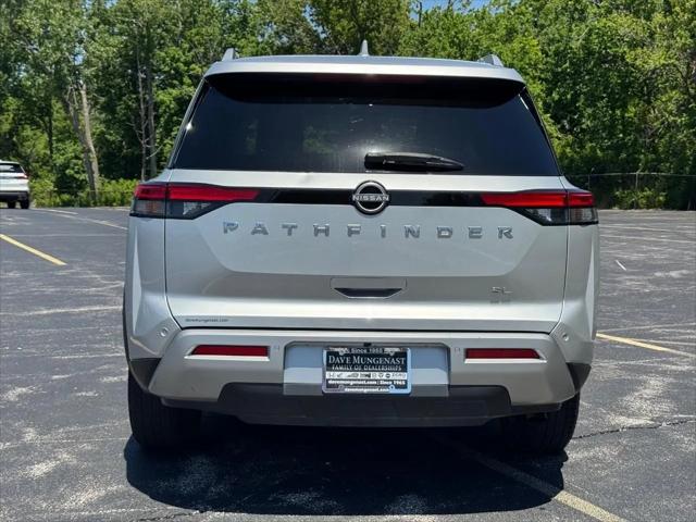 2025 Nissan Pathfinder SL FWD