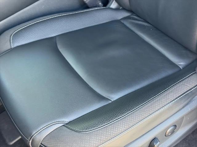 2025 Nissan Pathfinder SL FWD