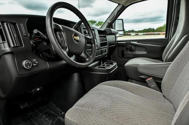 2015 Chevrolet Express Cutaway 4500