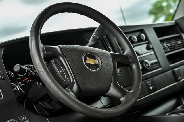 2015 Chevrolet Express Cutaway 4500