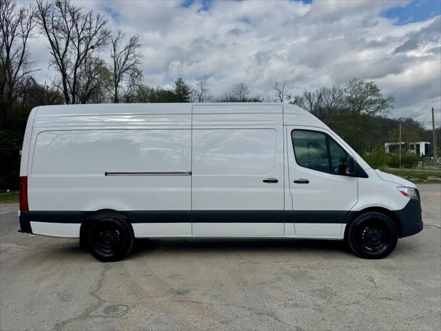 2025 Mercedes-Benz Sprinter 2500 High Roof 4-Cyl Diesel HO