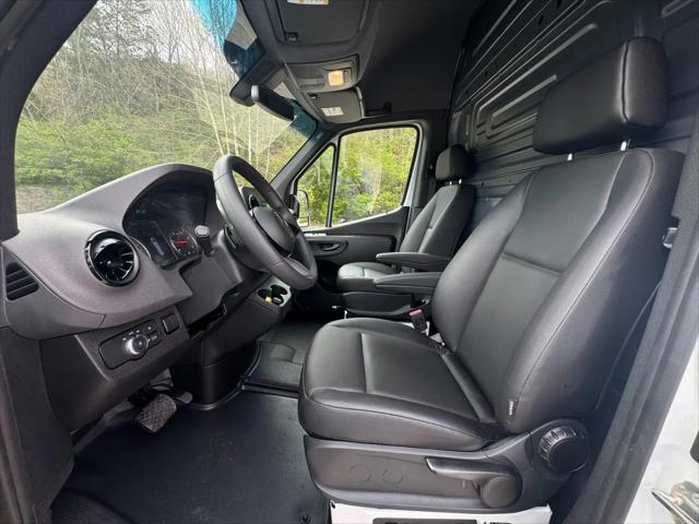 2025 Mercedes-Benz Sprinter 2500 High Roof 4-Cyl Diesel HO