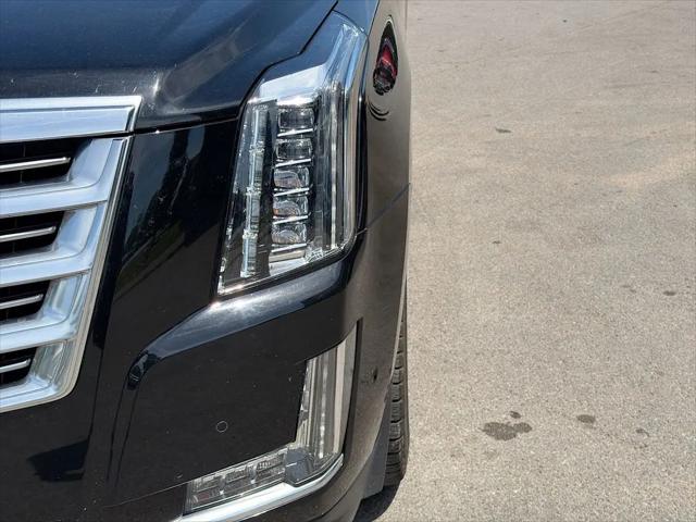 2017 Cadillac Escalade Platinum