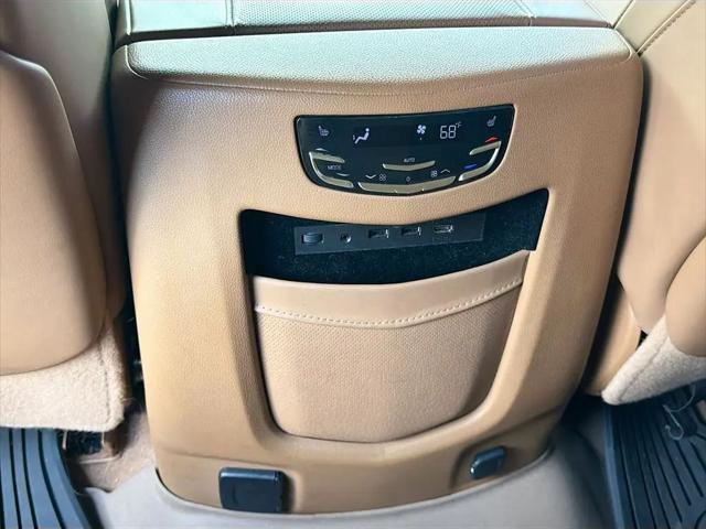 2017 Cadillac Escalade Platinum
