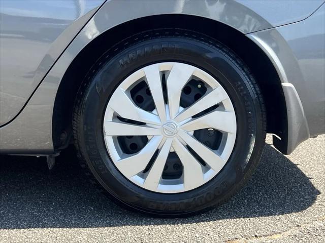 2024 Nissan Versa 1.6 S