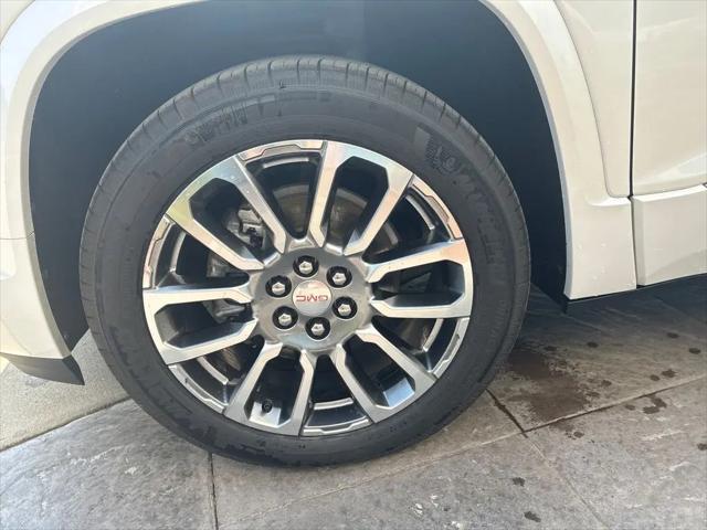 2022 GMC Acadia FWD Denali