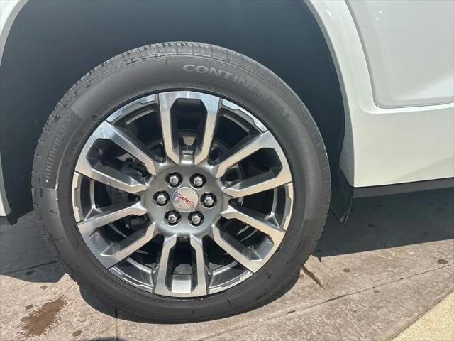 2022 GMC Acadia FWD Denali
