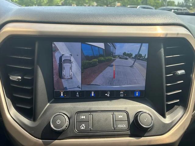 2022 GMC Acadia FWD Denali