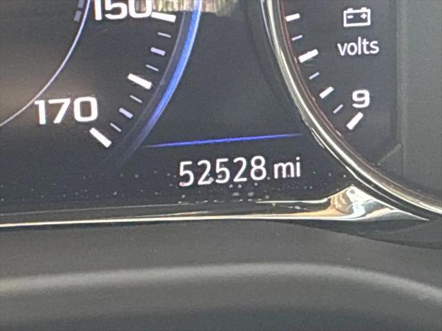 2022 GMC Acadia FWD Denali