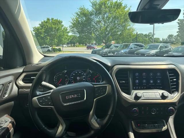 2022 GMC Acadia FWD Denali