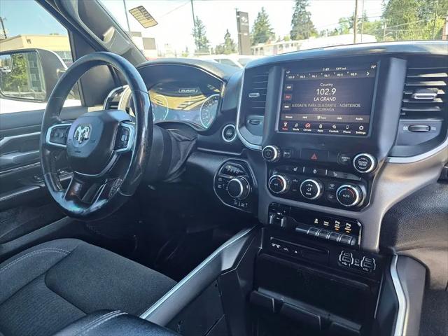 2019 Ram 1500 Big Horn/Lone Star Crew Cab 4x4 5'7" Box