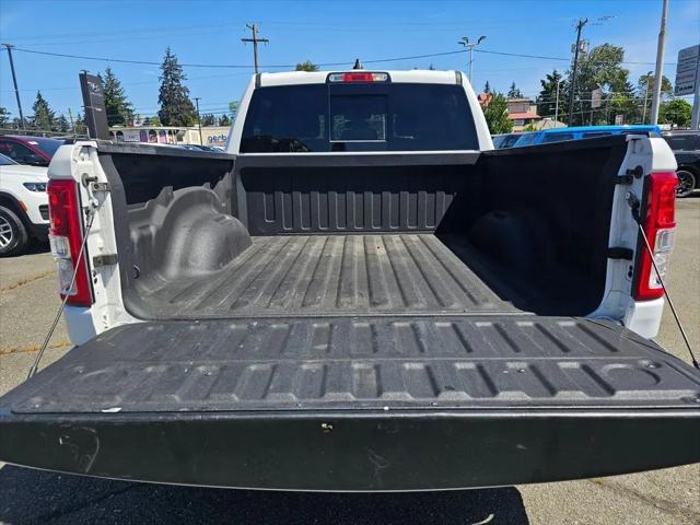 2019 Ram 1500 Big Horn/Lone Star Crew Cab 4x4 5'7" Box