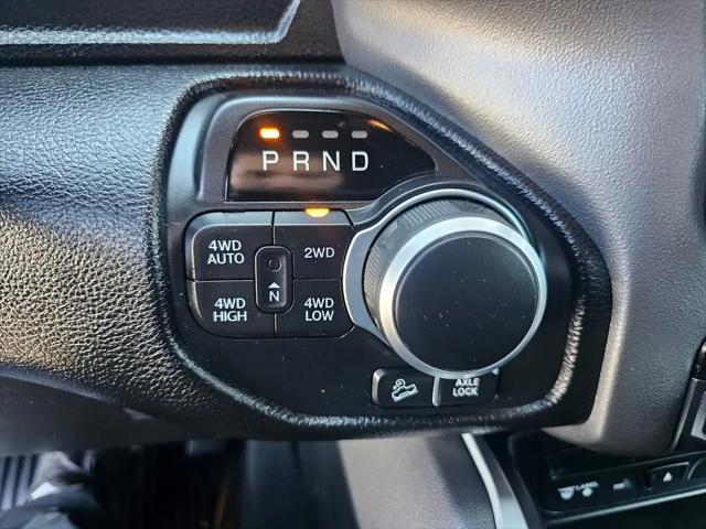 2019 Ram 1500 Big Horn/Lone Star Crew Cab 4x4 5'7" Box
