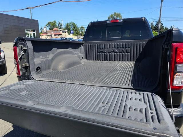 2019 Ram 1500 Big Horn/Lone Star Crew Cab 4x4 6'4" Box